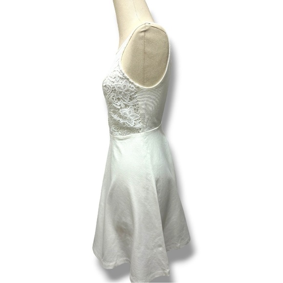 333 Lulus |NWOT USA White Lace Fit & Flare Open Back Mesh Midi Dress (Size S) - Picture 4 of 13